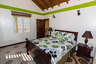 One-bedroom bedroom
