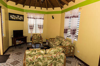 One-bedroom living area